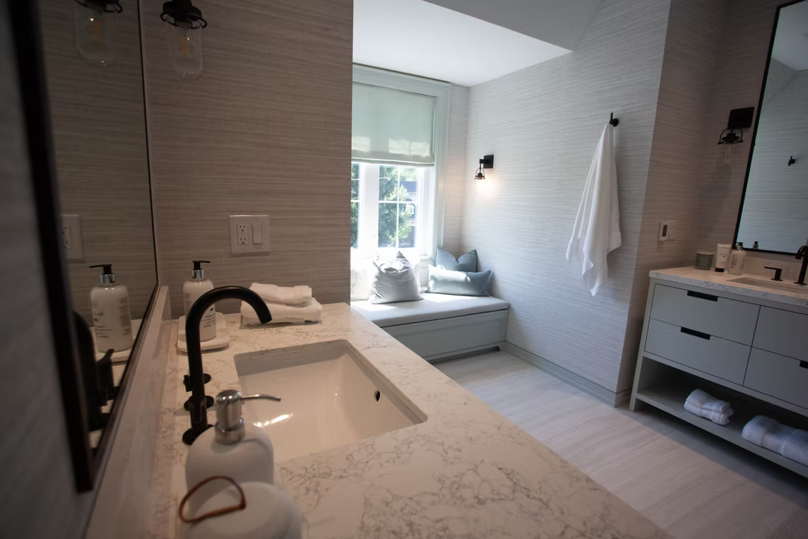 Modern bathroom with roman shade
