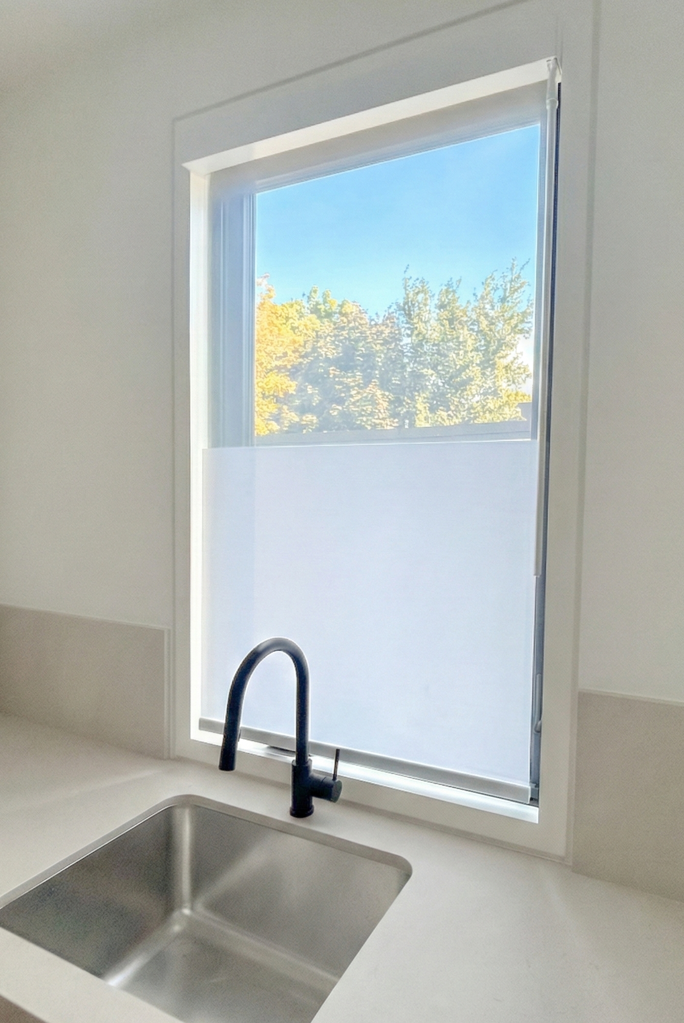 TOPEN shade in kitchen above sink